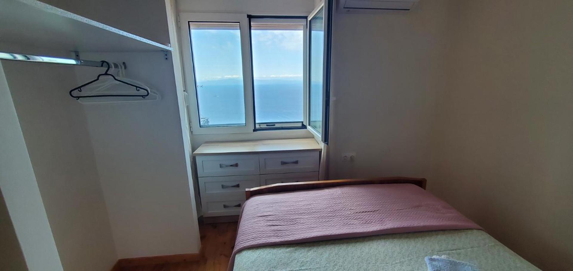 Angelinas House Hotel Glossa Bagian luar foto